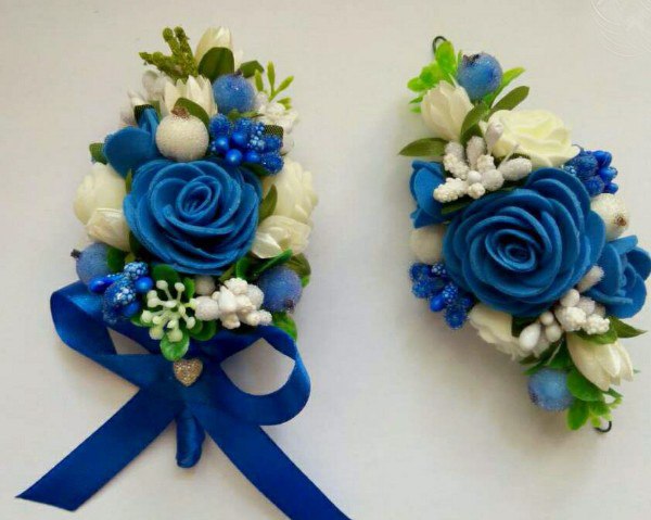 Свадебная заколка и бутоньерка из цветов для молодоженов и гостей
